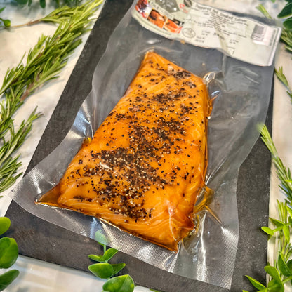LANCASTER SMOKE HOUSE PEPPERED HOT SMOKED SALMON