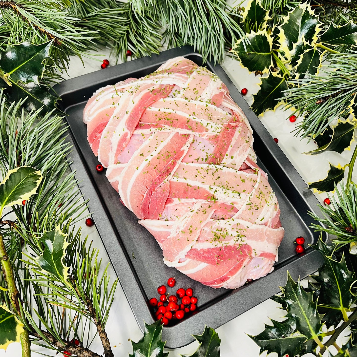 Fresh English Boneless Turkey Crown wrapped in Streaky Bacon -2.5kg - Feeds 10 people